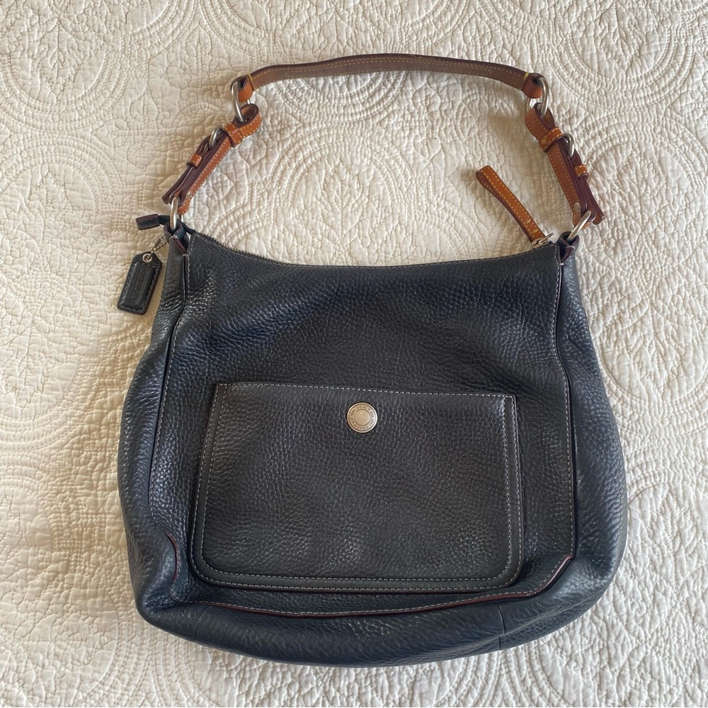 Coach black leather shoulder bag